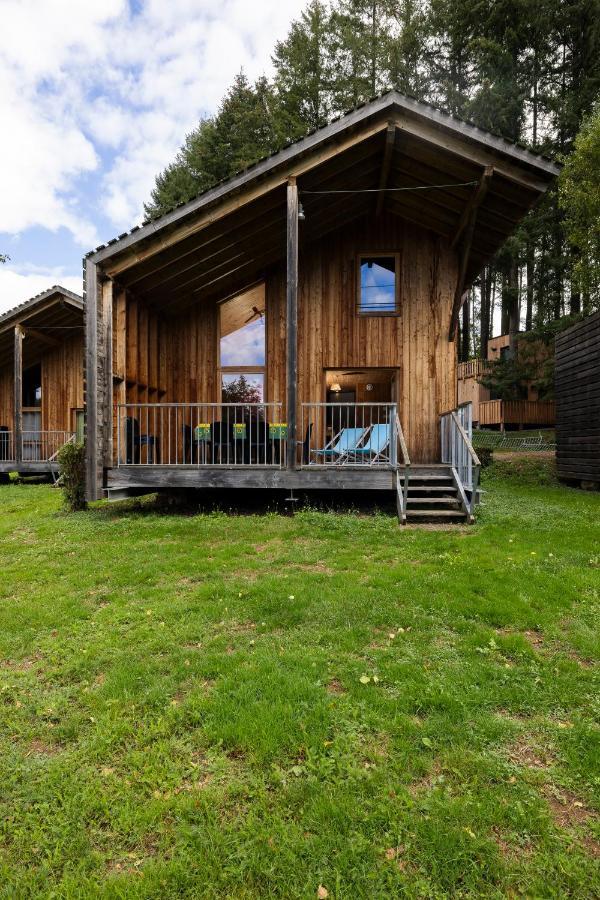 Camping Le Lac Des Sapins Cublize Exterior foto